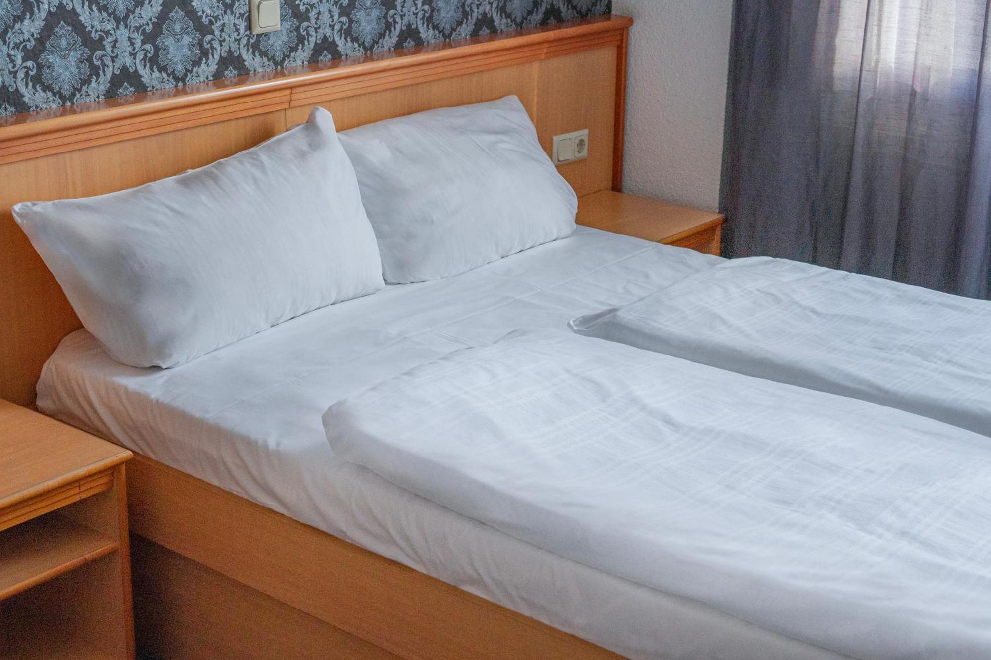 Hotel Constantin Trier Bagian luar foto